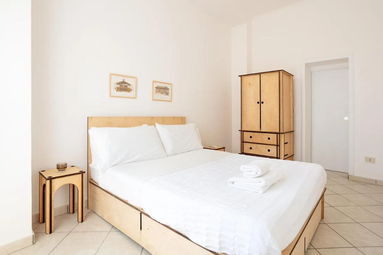 Le Tre Regine Apartment Naples Italy